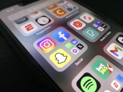 La Actualidad Social que Hace Buzz